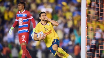 Henry Martin celebrates his goal 1-1 of America during the Semi-Final second leg match between America and Cruz Azul as part of the Liga BBVA MX, Torneo Clausura 2025 at Ciudad de los Deportes Stadium on May 18, 2025 in Mexico City, Mexico.