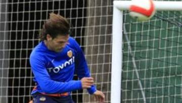 Morientes entrenando con Cañizares
