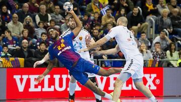 Dika Mem seguirá en el Fc Barcelona hasta la temporada 2023-2024.