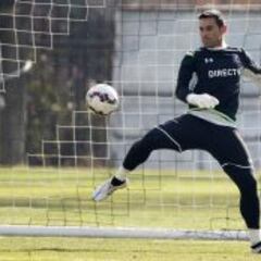 "Justo Villar volverá a entrenar con normalidad en 72 horas"