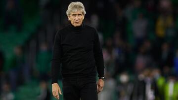 Manuel Pellegrini, head coach of Real Betis, looks on during the UEFA Europa League round of 16 match between Real Betis and Eintracht Francfort at Benito Villamarin stadium on March 9, 2022, in Sevilla, Spain.
AFP7
09/03/2022 ONLY FOR USE IN SPAIN