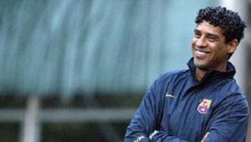 <B>OPTIMISTA.</B> El entrenador azulgrana confía en superar la eliminatoria frente al Chelsea.