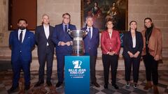 La presentación del trofeo de las Finales de la Billie Jean King Cup.