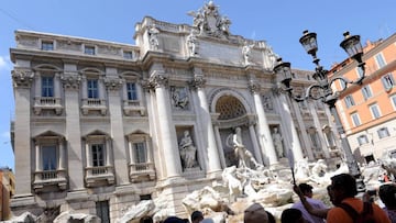 La Fontana Di Trevi en Roma.