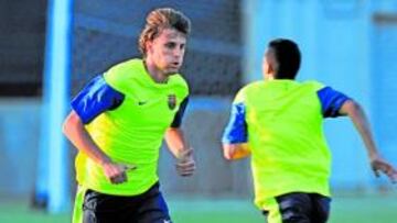 <b>FUTURO INCIERTO. </b>Henrique sabe que saldrá del Barça, pero no hacia dónde.