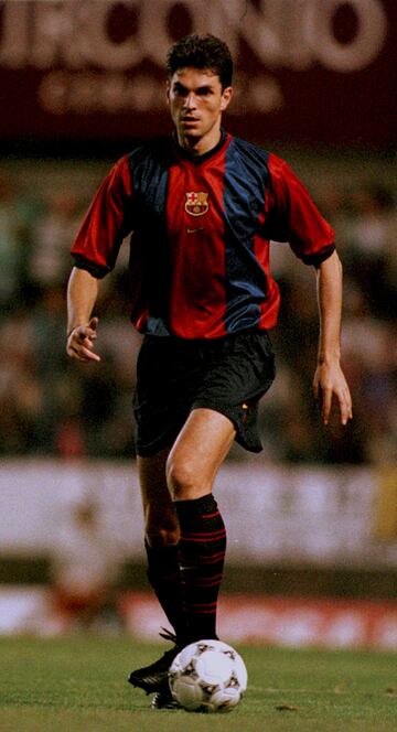 Jugó en el Barcelona la temporada 98/99