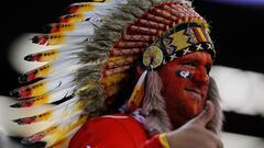 ATLANTA, GA - DECEMBER 04: A Kansas City Chiefs fan cheers during the game against the Atlanta Falcons at Georgia Dome on December 4, 2016 in Atlanta, Georgia.   Kevin C. Cox/Getty Images/AFP
 == FOR NEWSPAPERS, INTERNET, TELCOS &amp; TELEVISION USE ONLY ==