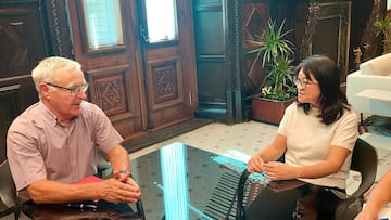 07/07/22 VALENCIA REUNION AYUNTAMIENTO Joan Ribo con Layhoon Chan