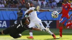 Keylor se luce, Costa Rica es líder e Inglaterra se marcha última