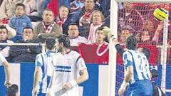 Un nefasto Megía Dávila empujó al Depor a ganar