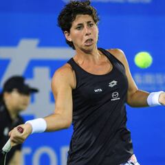 Carla Suárez renuncia a Dubai por sus molestias en el hombro