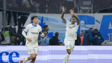 Marseille (France), 01/12/2024.- Mason Greenwood (R) of Marseille celebrates scoring the 2-1 lead during the French Ligue 1 soccer match between Olympique de Marseille and AS Monaco in Marseille, France, 01 December 2024. (Francia, Marsella) EFE/EPA/GUILLAUME HORCAJUELO