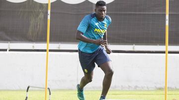 N'Diaye durante la pasada pretemporada en las filas del Villarreal.