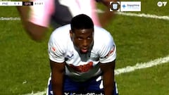 Hay maneras de meterse gol en propia, pero esto...: vean y alucinen con el error más grotesco en años