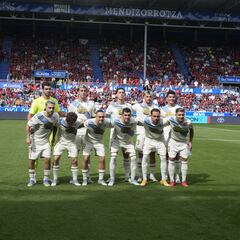 El Depor, por primera vez con un once sin fichajes de la temporada pasada