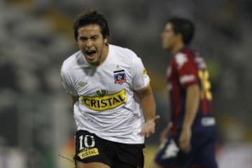 Cristóbal Jorquera celebra ante Cerro Porteño (2011).