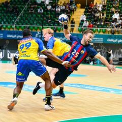 Gonzalo Pérez desespera al ataque del Kielce