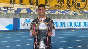 Costó US$ 1,5 millones, pasó por la U y UC y busca club: “Estoy cesante; no hay que regodearse”