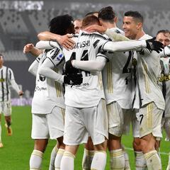 Cuadrado ingresa y participa en triunfo de la Juve ante Roma