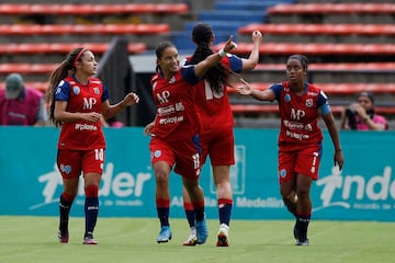 Partido de Liga Femenina entre Atlético Nacional y DIM-Formas Íntimas.