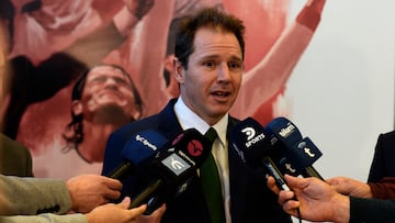 AME6023. BUENOS AIRES (ARGENTINA), 28/07/2022.- El presidente de River Plate, Jorge Brito, habla sobre las obras de remodelación del estadio Monumental de River Plate hoy, en Buenos Aires (Argentina). En el Monumental se trabaja para que sea el de mayor capacidad de Latinoamérica. EFE/ Matías Martín Campaya