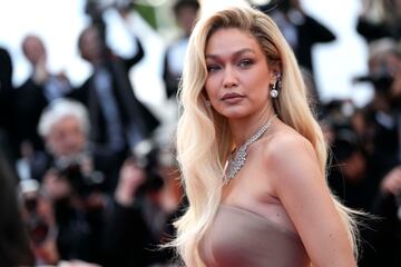 Gigi Hadid  durante la alfombra roja del Festival de Cannes 2023.