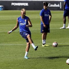 Hoy conocemos a: Uros Racic, nuevo jugador del Valencia CF