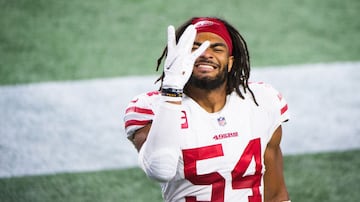 Con 125 tacleadas, dos intercepciones y 6 pases defendidos se ganó un puesto en el primer equipo All-Pro.