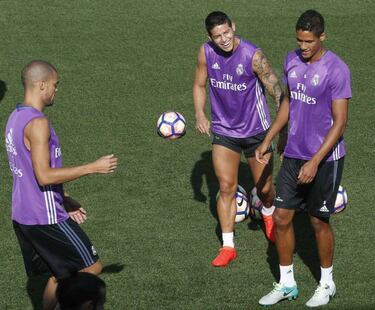 Pepe remains unsigned beyond this season