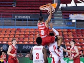 El Manresa vence a puerta cerrada y avanza en la EuroCup