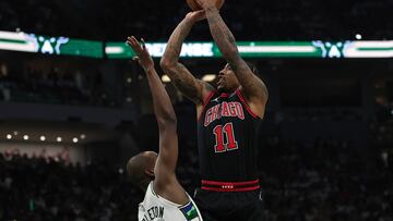 DeMar DeRozan drops 41 on the Bucks as Bulls level the series 1-1