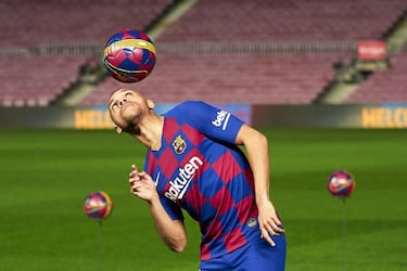 Julio Salinas: "Braithwaite's signing is pure madness"