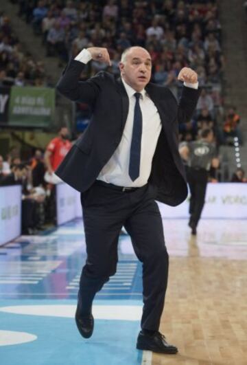 En 2016, la Copa del Rey se disput¨® en La Coru?a y el partido de la final enfrent¨® al Real Madrid ante el Herbalife Gran Canaria. Ganaron los blancos por 81-85. Supon¨ªa el tercer t¨ªtulo consecutivo.