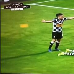 Casillas sondea a sus seguidores tras un polémico penalti