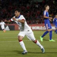 Chile rescata un empate ante Croacia y complica su opción