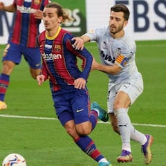 Hernández Hernández no debió señalar penalti porque "el contacto es muy leve"