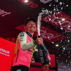 Resumen y resultados del Giro de Italia, etapa 10: Scandiano - Viareggio