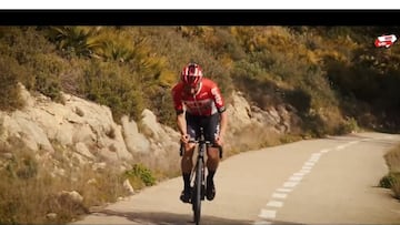 El ciclista belga del Lotto-Soudal Victor Campenaerts, durante la ascensión al Coll de Rates, donde batió el KOM o mejor tiempo en Strava de Tadej Pogacar.