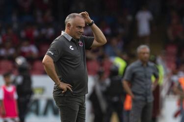 Seis entrenadores involucrados en el descenso de Veracruz