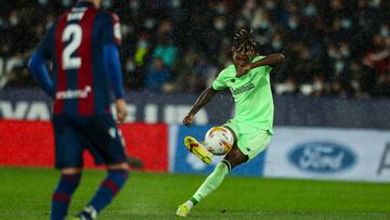 Nico Williams, ante el Levante