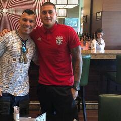 El amistoso encuentro entre Medel y Castillo en Turquía