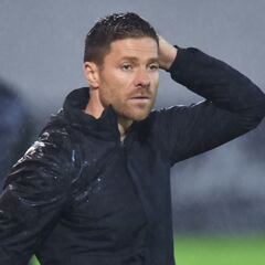 Xabi Alonso asciende a la Liga Pro y peleará con su Real B por subir a Segunda