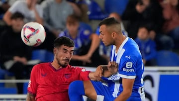 Joan Jordán ante el Sevilla.