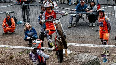 Busto vuelve a replicar a Bou
