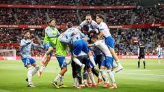 Jugadores del Espanyol celebran el gol de Puado en la ida de semifinales del playoff de ascenso contra el Sporting.