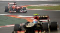 Vettel domina los últimos libres y Fernando Alonso se acerca