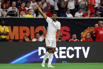 Houston (United States), 27/07/2023.- Real Madrid midfielder Jude Bellingham celebrates after scoring a goal during the first half of friendly soccer match between Real Madrid and Manchester United, in Houston, Texas, USA, 26 July 2 (Futbol, Amistoso) EFE/EPA/ADAM DAVIS
