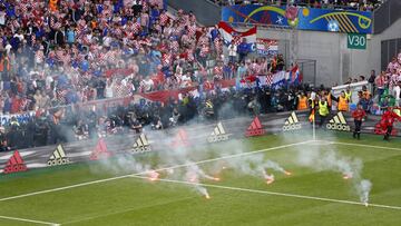 Los ultras croatas amenazan con parar el partido ante España