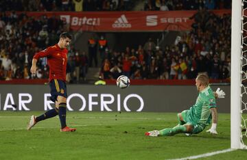 1-0. Álvaro Morata marca el primer gol.