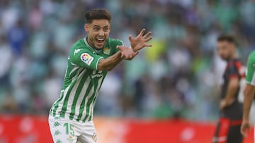 Álex Moreno, en su último enfrentamiento con el Rayo.